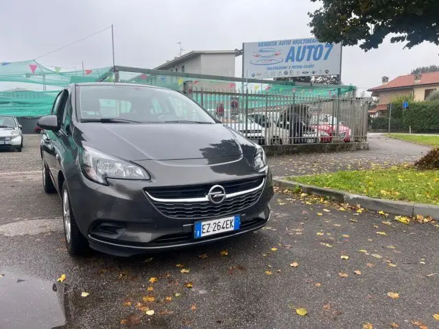 Photo 1 : Opel Corsa 2015 Petrol