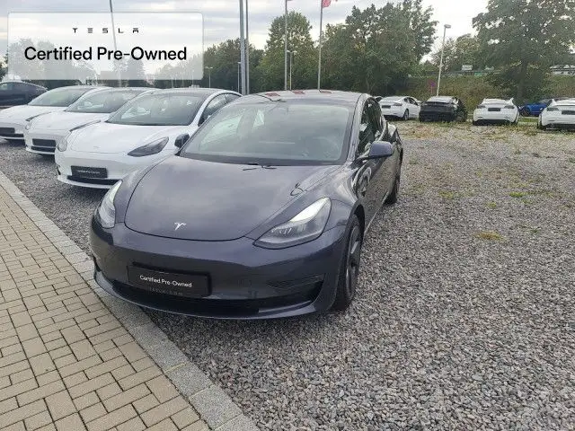 Photo 1 : Tesla Model 3 2021 Not specified