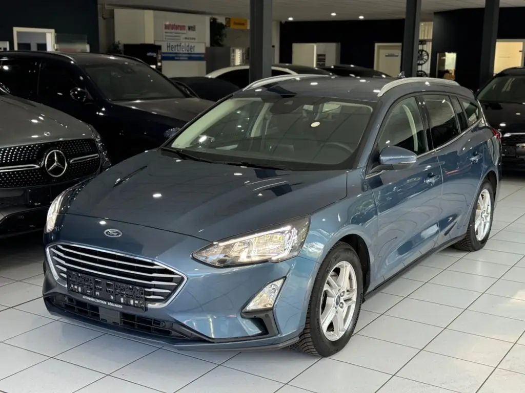 Photo 1 : Ford Focus 2021 Petrol