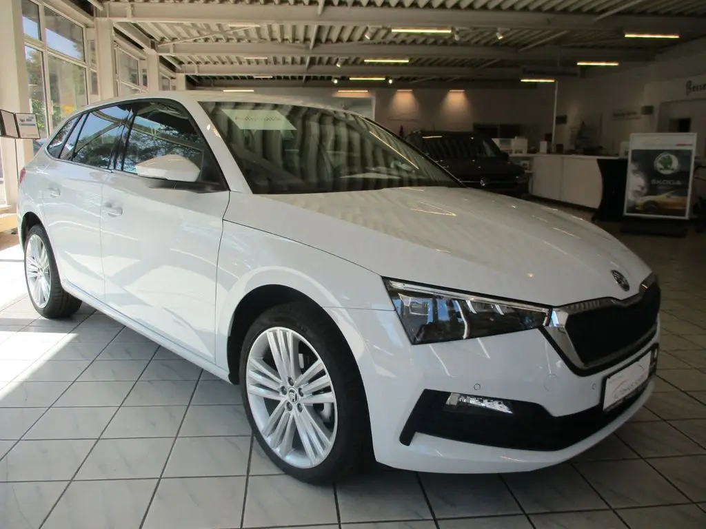 Photo 1 : Skoda Scala 2023 Essence