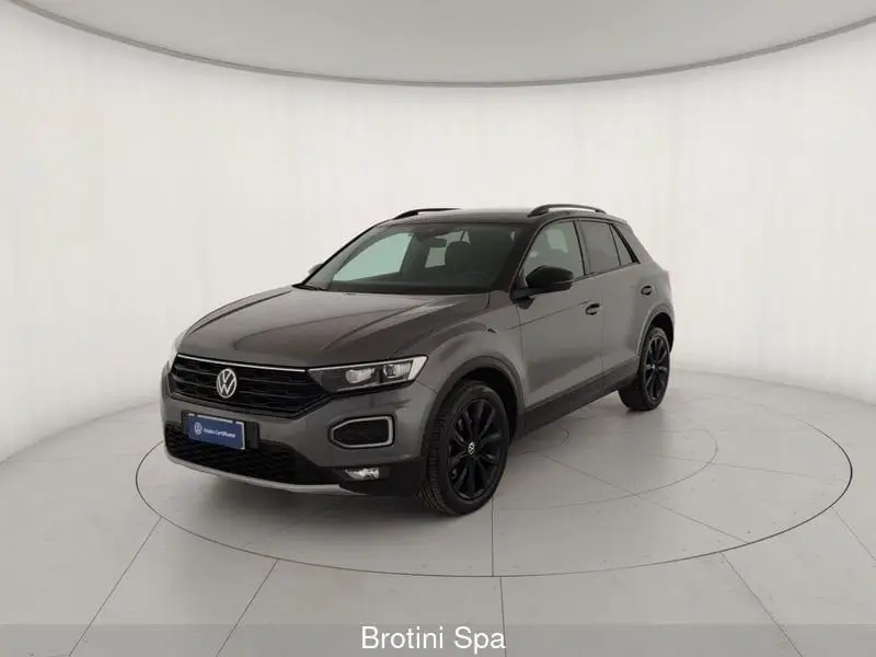 Photo 1 : Volkswagen T-roc 2021 Essence