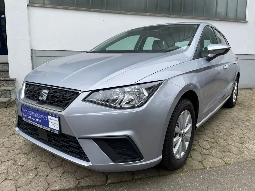 Photo 1 : Seat Ibiza 2019 Petrol