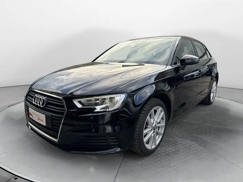 Photo 1 : Audi A3 2019 Diesel