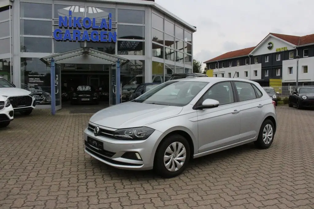 Photo 1 : Volkswagen Polo 2019 Essence