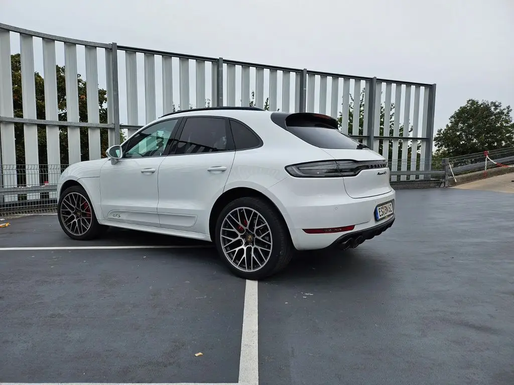 Photo 1 : Porsche Macan 2020 Petrol