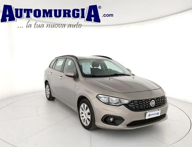 Photo 1 : Fiat Tipo 2018 Diesel