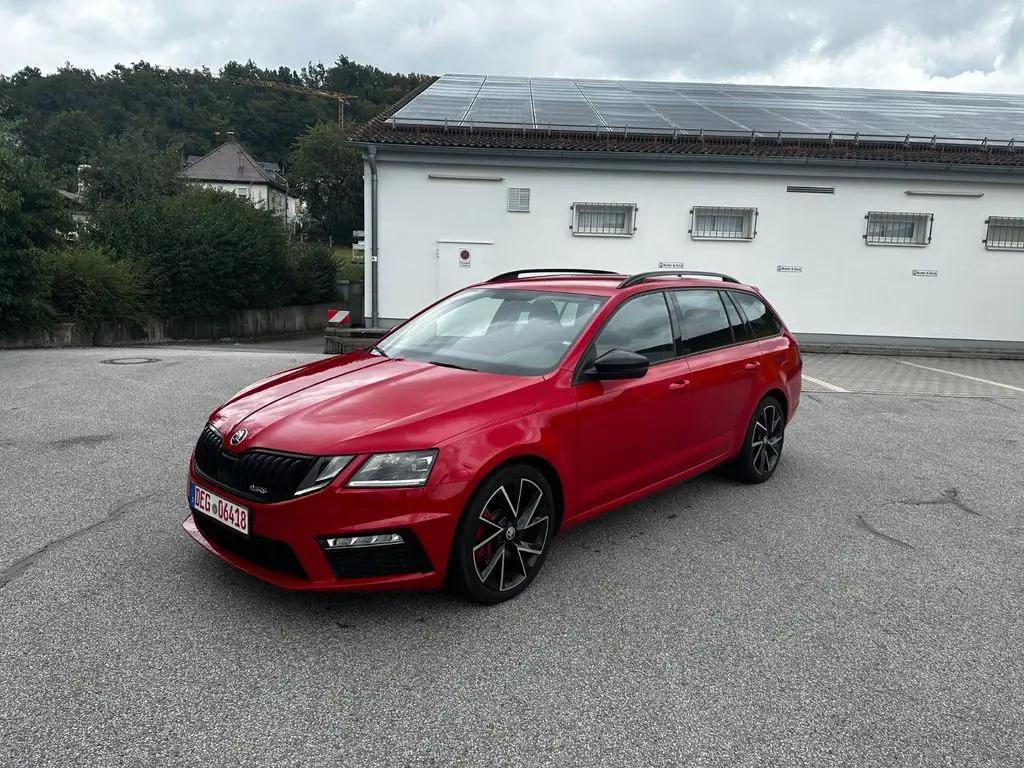 Photo 1 : Skoda Octavia 2019 Petrol