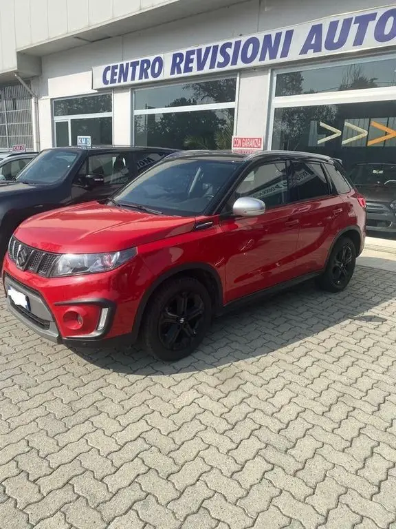 Photo 1 : Suzuki Vitara 2016 Petrol