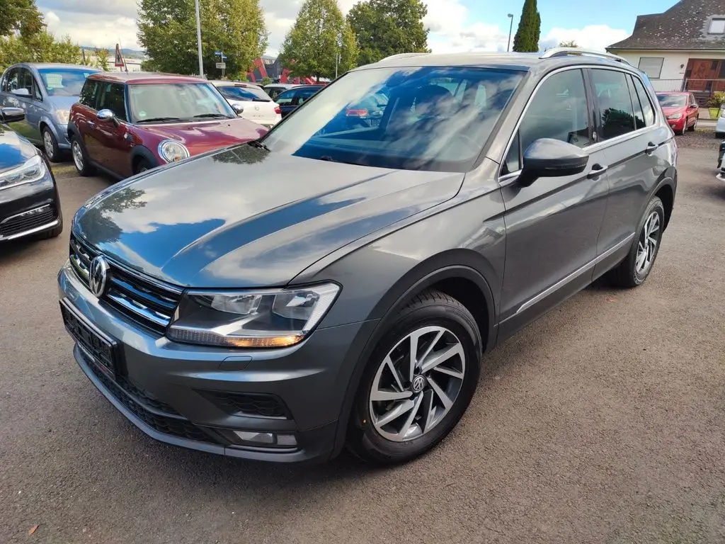 Photo 1 : Volkswagen Tiguan 2017 Petrol