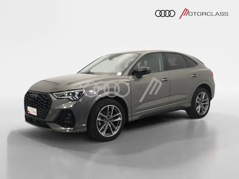 Photo 1 : Audi Q3 2023 Autres