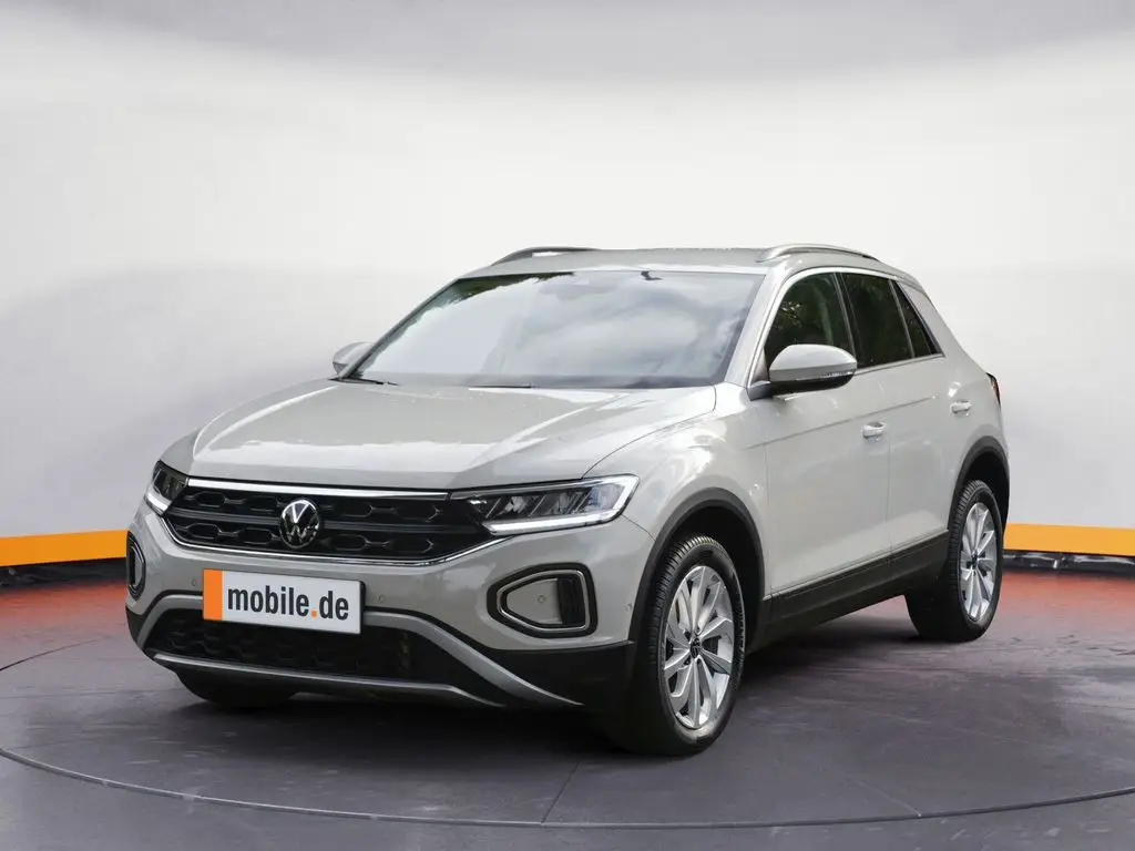 Photo 1 : Volkswagen T-roc 2023 Petrol