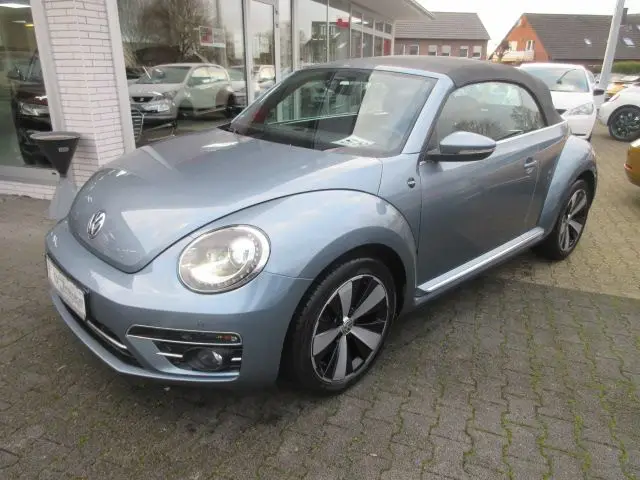 Photo 1 : Volkswagen Beetle 2017 Petrol