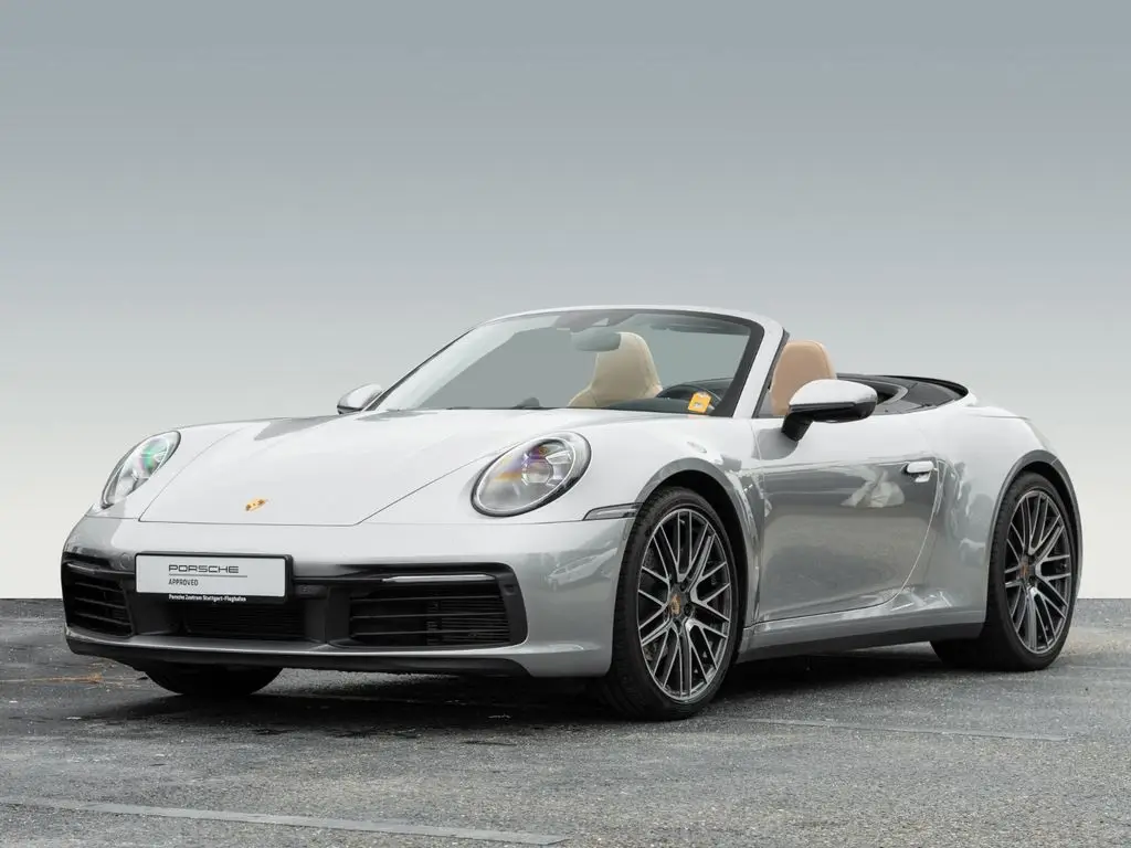 Photo 1 : Porsche 992 2021 Petrol