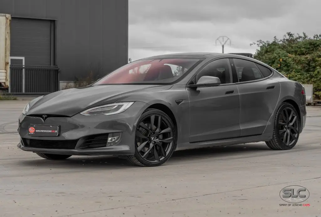 Photo 1 : Tesla Model S 2018 Non renseigné