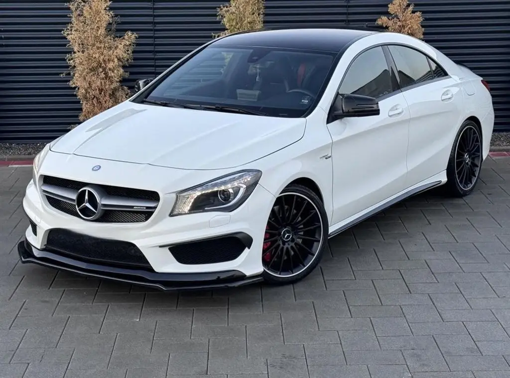 Photo 1 : Mercedes-benz Classe Cla 2018 Petrol