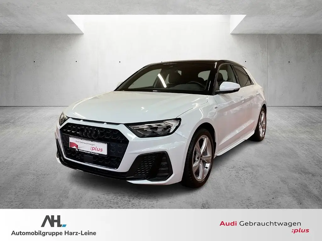 Photo 1 : Audi A1 2023 Essence