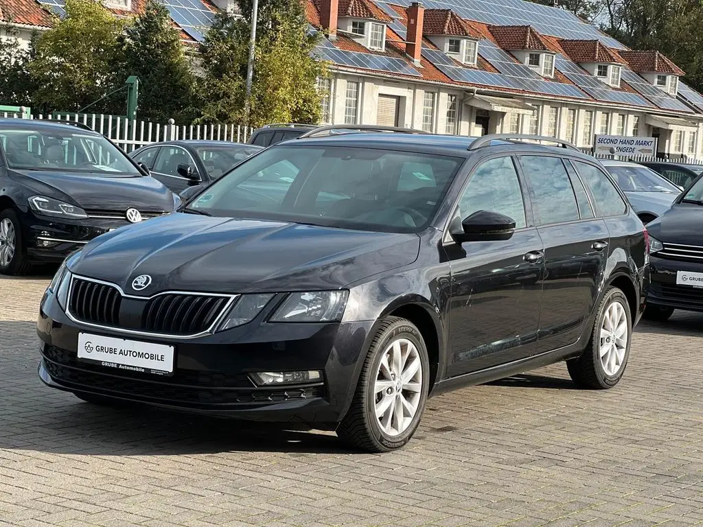 Photo 1 : Skoda Octavia 2020 Petrol