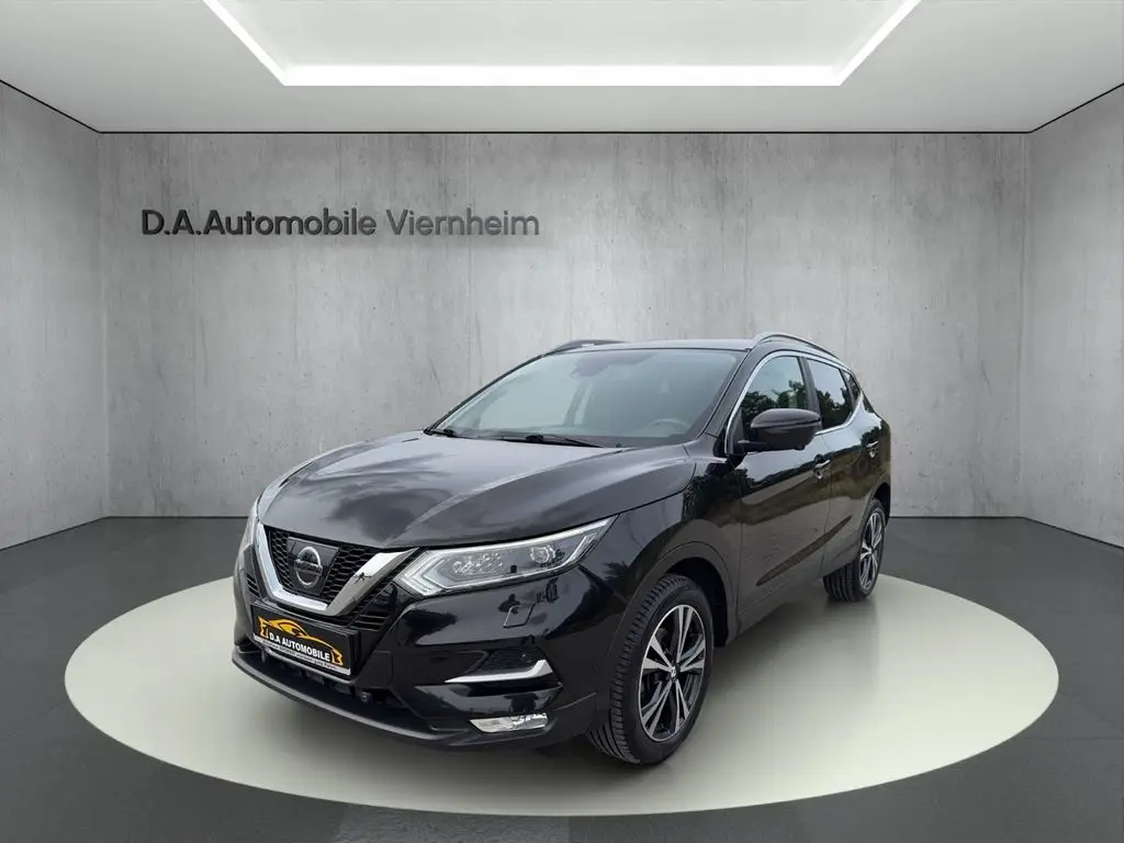 Photo 1 : Nissan Qashqai 2017 Petrol