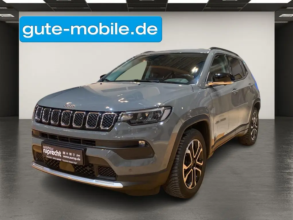 Photo 1 : Jeep Compass 2021 Petrol