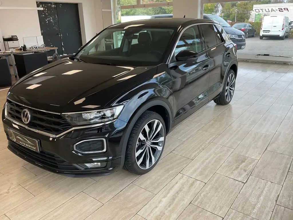 Photo 1 : Volkswagen T-roc 2020 Essence