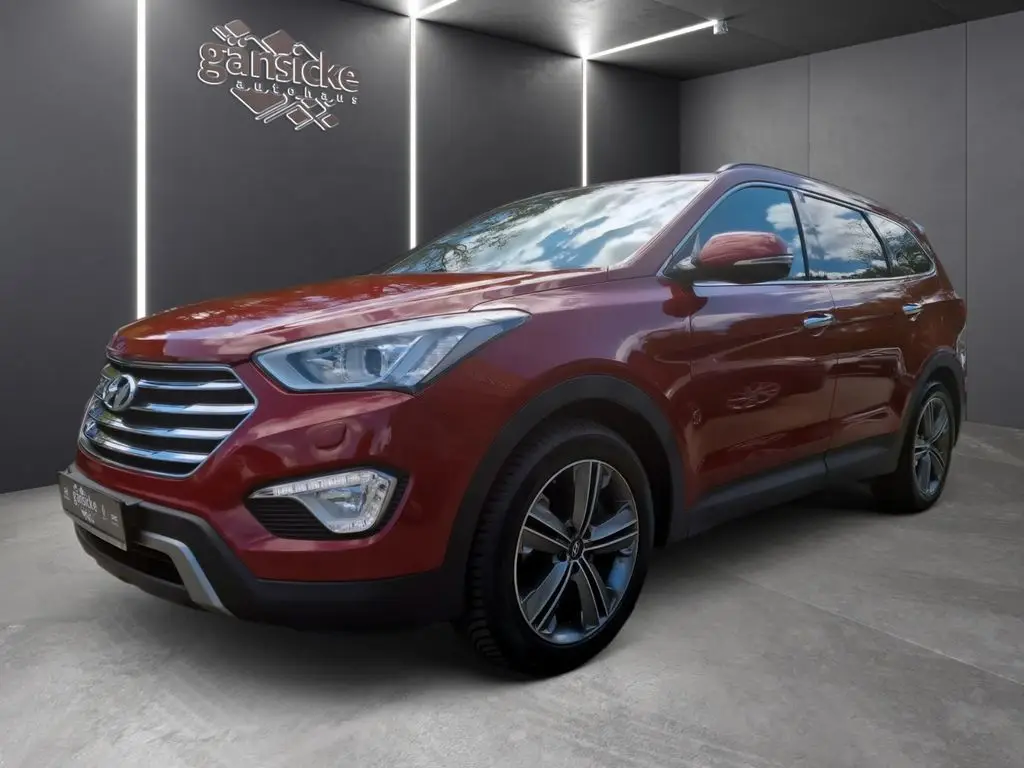 Photo 1 : Hyundai Grand Santa Fe 2015 Diesel