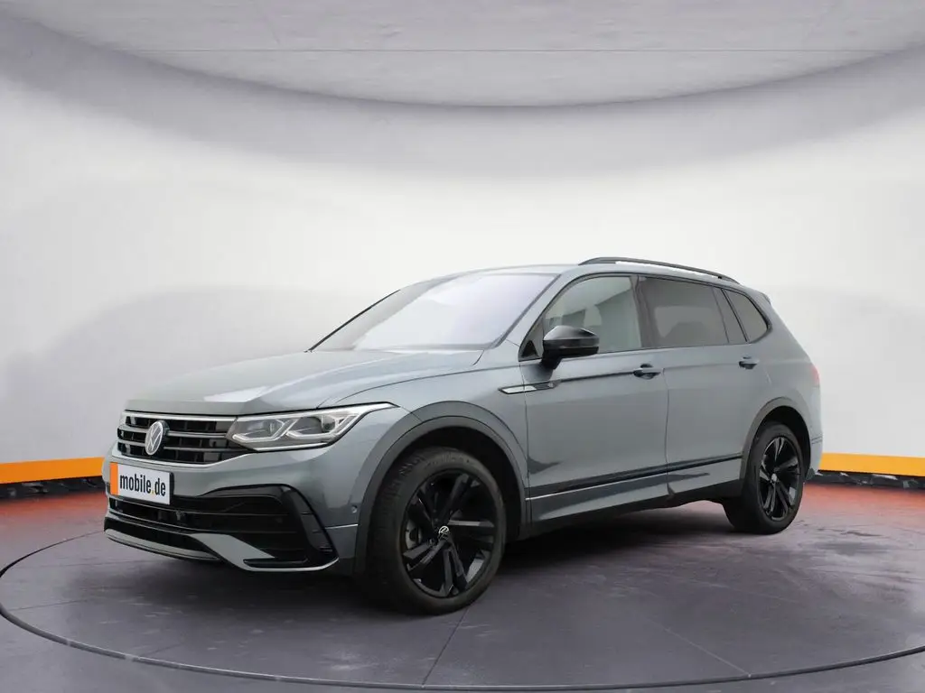 Photo 1 : Volkswagen Tiguan 2024 Petrol