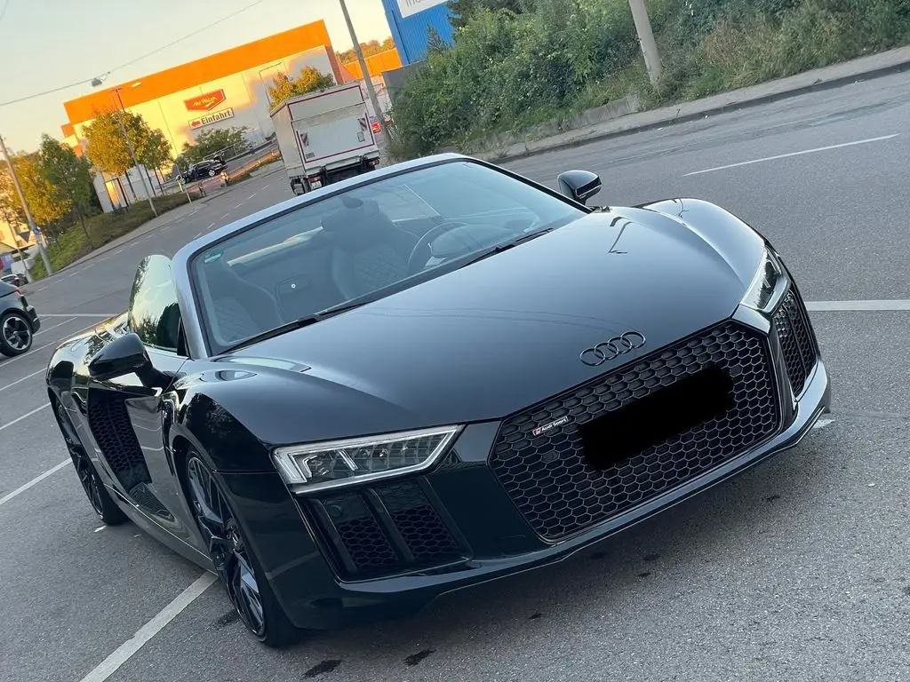 Photo 1 : Audi R8 2017 Essence