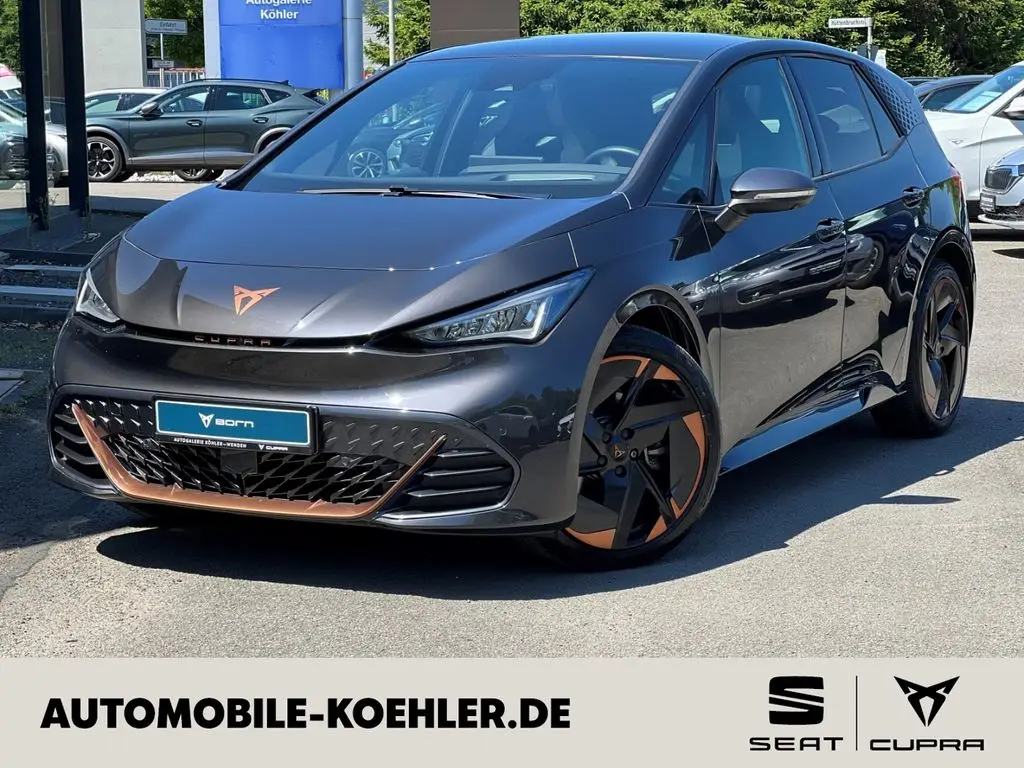 Photo 1 : Cupra Born 2022 Non renseigné