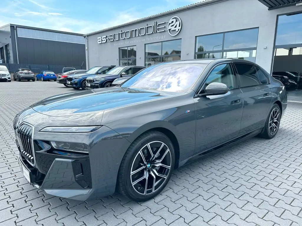 Photo 1 : Bmw I7 2023 Non renseigné