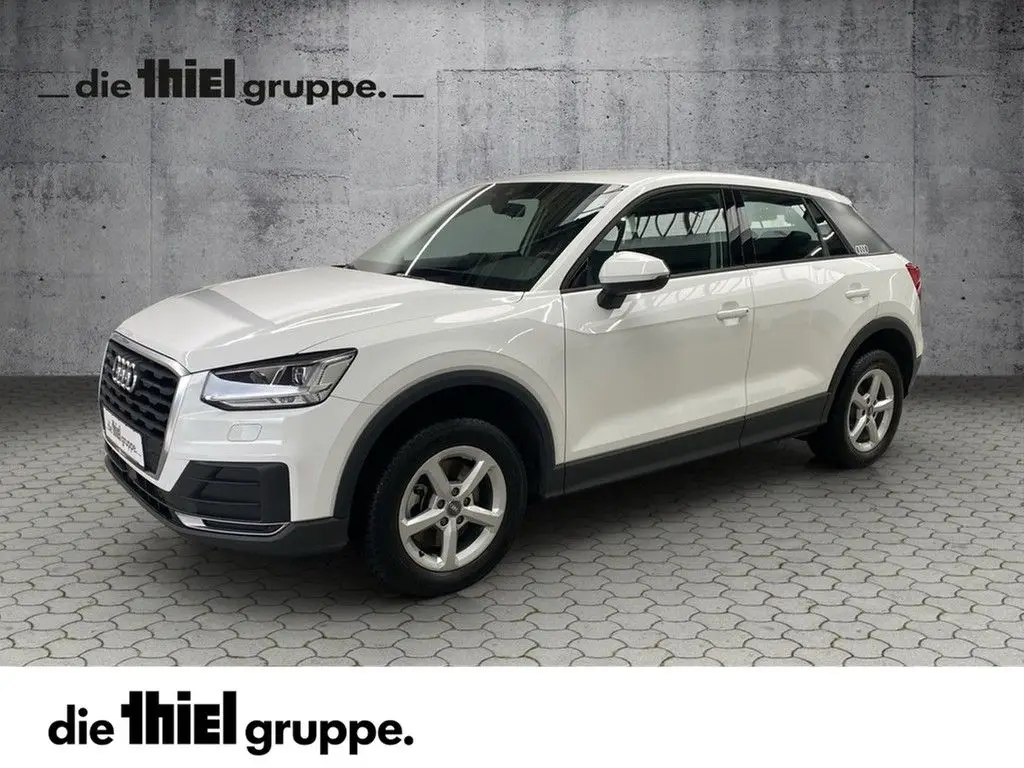 Photo 1 : Audi Q2 2017 Essence