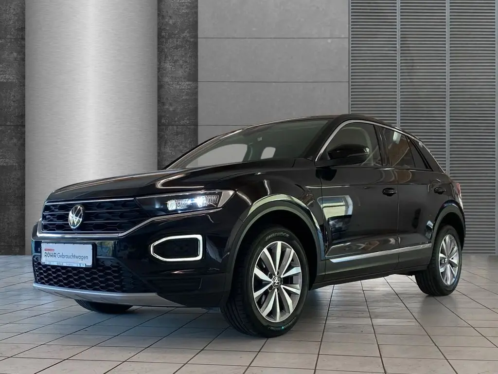 Photo 1 : Volkswagen T-roc 2021 Essence