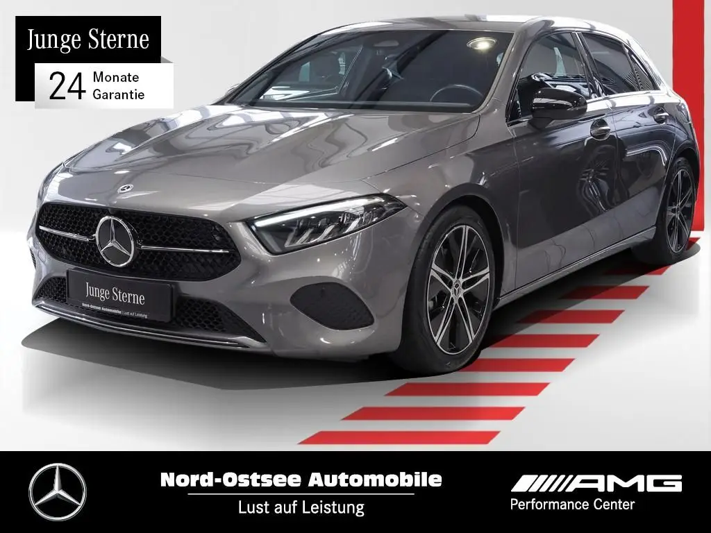 Photo 1 : Mercedes-benz Classe A 2023 Petrol