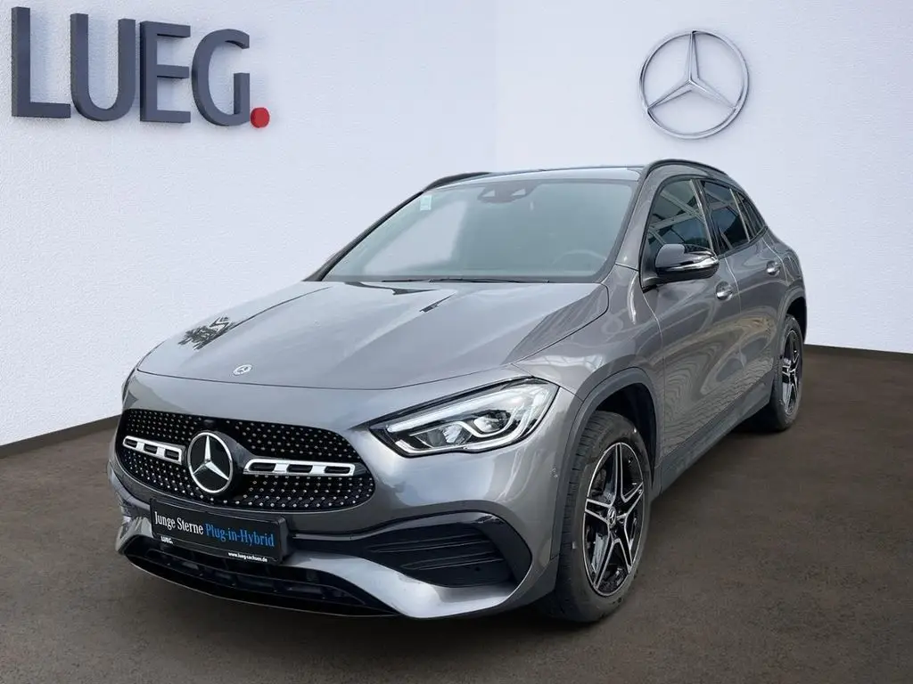 Photo 1 : Mercedes-benz Classe Gla 2022 Hybrid