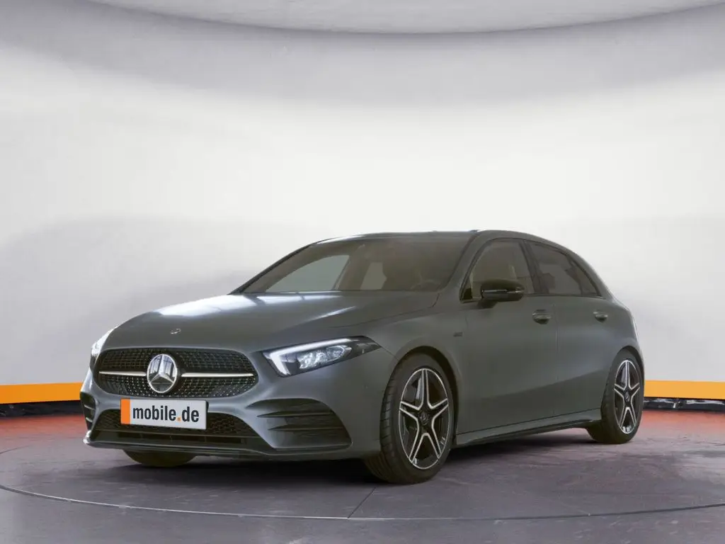 Photo 1 : Mercedes-benz Classe A 2021 Hybride