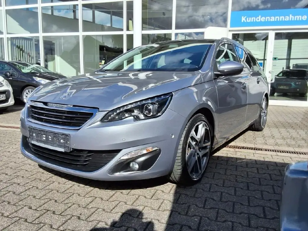 Photo 1 : Peugeot 308 2016 Diesel