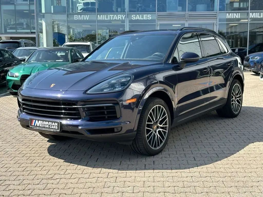 Photo 1 : Porsche Cayenne 2019 Petrol