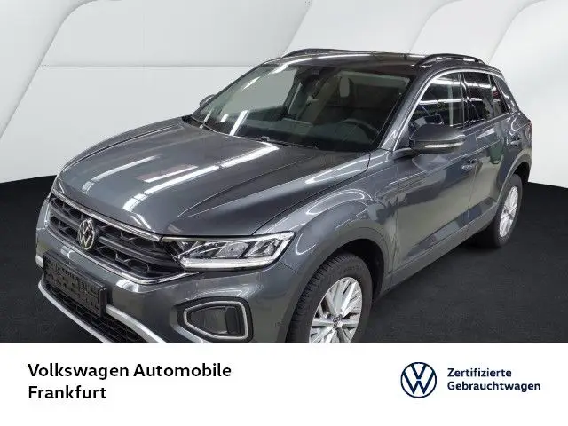 Photo 1 : Volkswagen T-roc 2023 Petrol