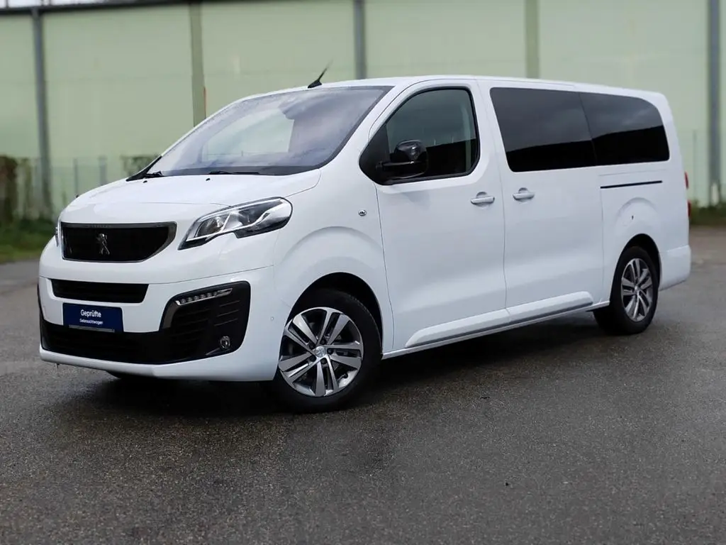 Photo 1 : Peugeot Traveller 2022 Diesel