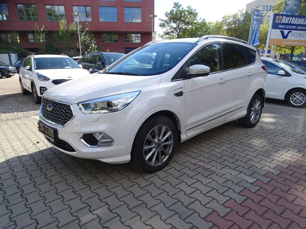 Photo 1 : Ford Kuga 2019 Essence