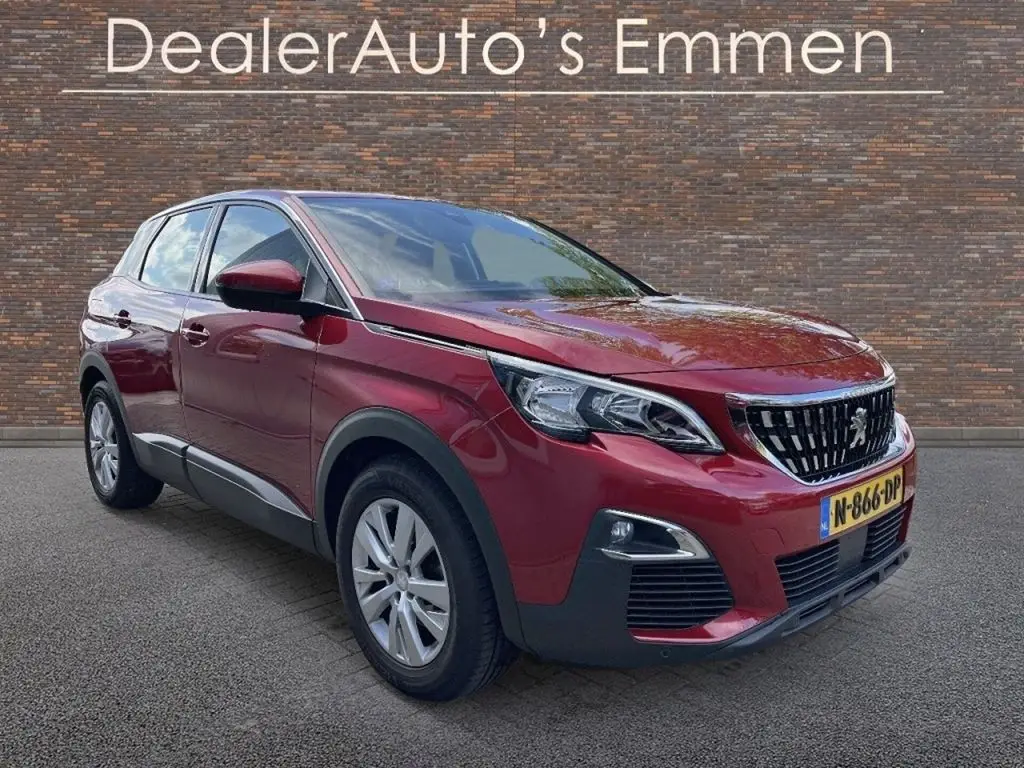 Photo 1 : Peugeot 3008 2018 Essence