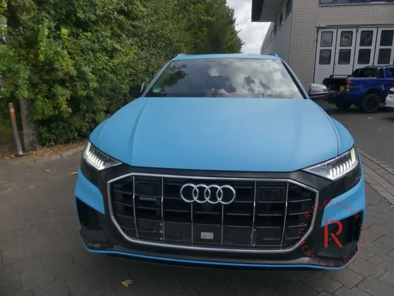 Photo 1 : Audi Q8 2022 Petrol