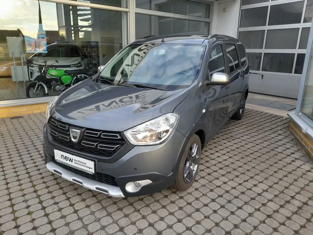 Photo 1 : Dacia Lodgy 2018 Essence