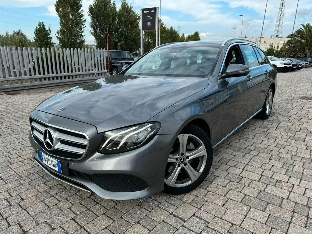 Photo 1 : Mercedes-benz Classe E 2018 Diesel