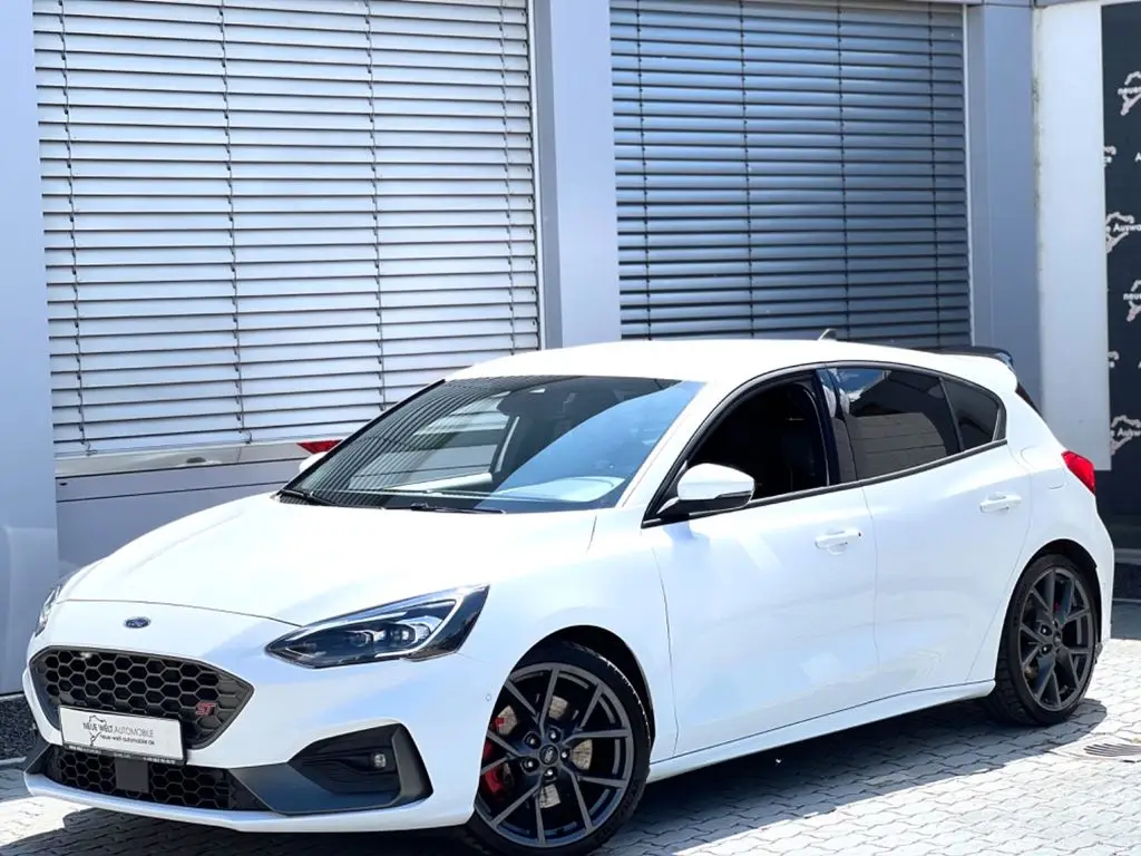 Photo 1 : Ford Focus 2021 Petrol