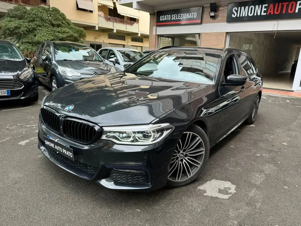 Photo 1 : Bmw Serie 5 2018 Essence