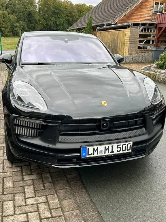 Photo 1 : Porsche Macan 2024 Essence