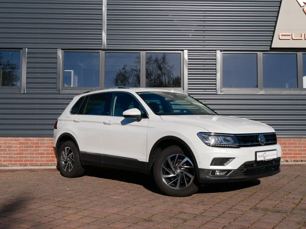 Photo 1 : Volkswagen Tiguan 2017 Petrol