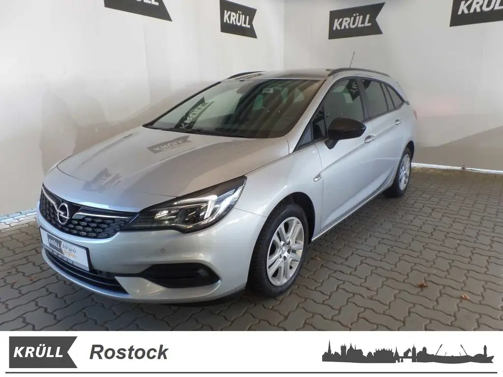 Photo 1 : Opel Astra 2021 Petrol