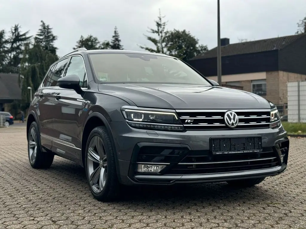 Photo 1 : Volkswagen Tiguan 2017 Diesel