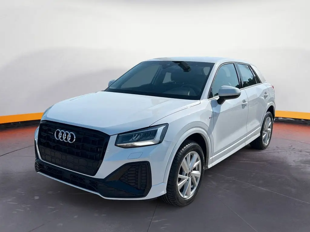 Photo 1 : Audi Q2 2023 Diesel